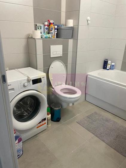 Apartament cu 2 camere semidecomandat, mobilat în Prelungirea Ghencea