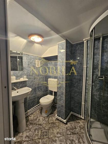 Spațiu comercial, de 351 mp, în Central