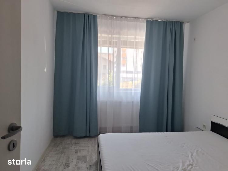 Apartament cu 3 camere în Roșu