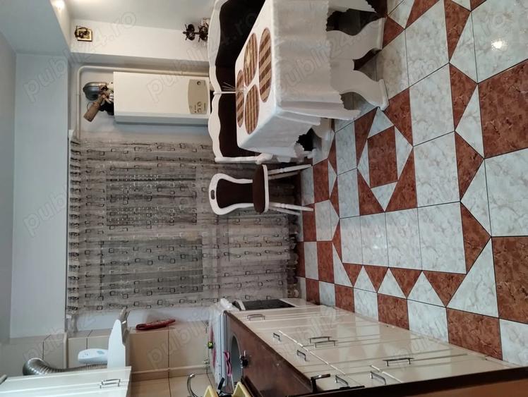 Apartament cu 3 camere decomandat în Unirii Centru