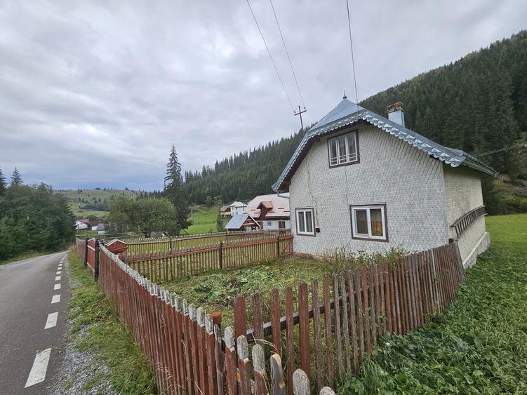Casă cu 3 camere în Breaza