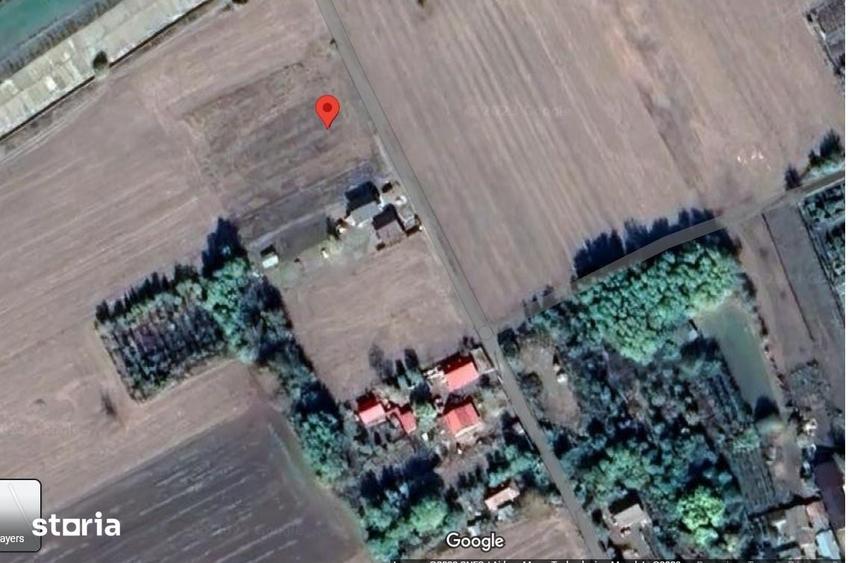 Teren de 3200 mp, în Grădiștea
