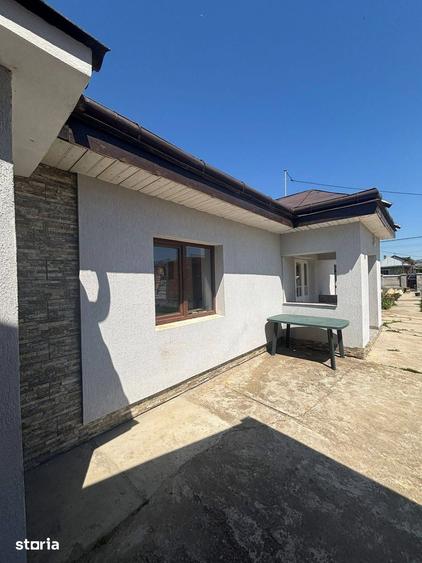 Casă cu 4 camere cu Teren 1070 Mp în Central