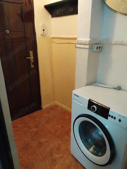 Garsonieră semidecomandată în Micro 19