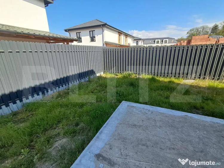 Casă cu 5 camere cu Teren 250 Mp în Central