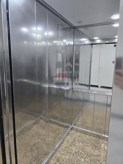 Apartament cu 2 camere semidecomandat în Vitan-Bârzești