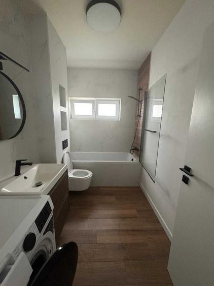 Apartament cu 2 camere semidecomandat în Cristian