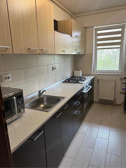 Apartament 3 camere, etaj 1, parcare inclusa, 2 bai, zona Trapezului - 5