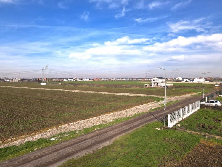 Teren Construcții intravilan de 500 mp, în Berceni