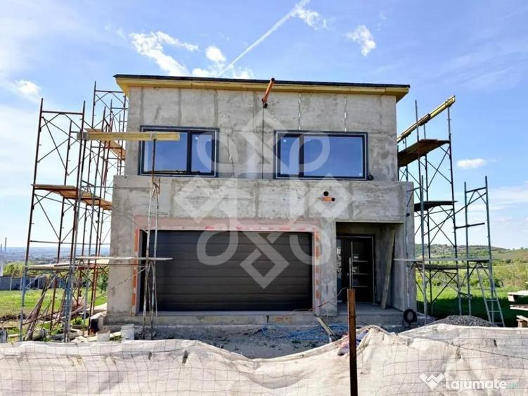 Casă cu 7 camere cu Teren 1146 Mp în Dealuri Oradea