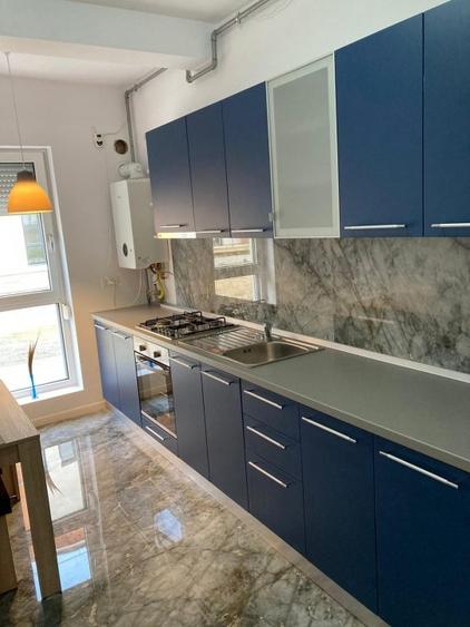 Apartament cu 2 camere decomandat, mobilat în Girocului
