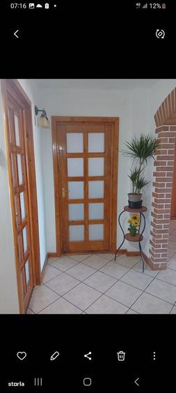 Apartament cu 4 camere decomandat, mobilat în Colentina