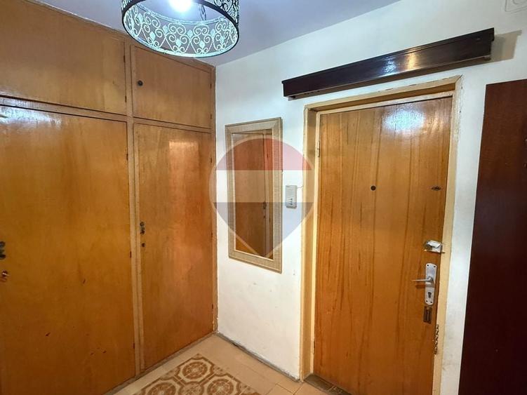 Apartament cu 2 camere semidecomandat, mobilat în Moșilor