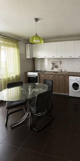 Apartament cu 2 camere semidecomandat în Tineretului