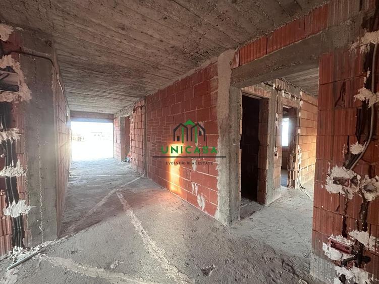 Casă individuală cu 5 camere cu Canalizare în Jiblea Nouă