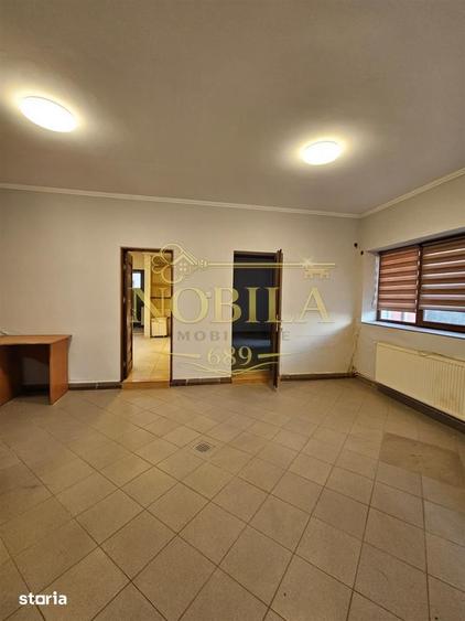 Casă cu 4 camere cu Teren 1100 Mp în Central