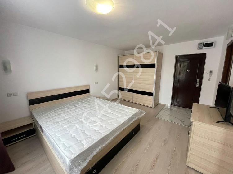 Garsonieră decomandată în Teiul Doamnei