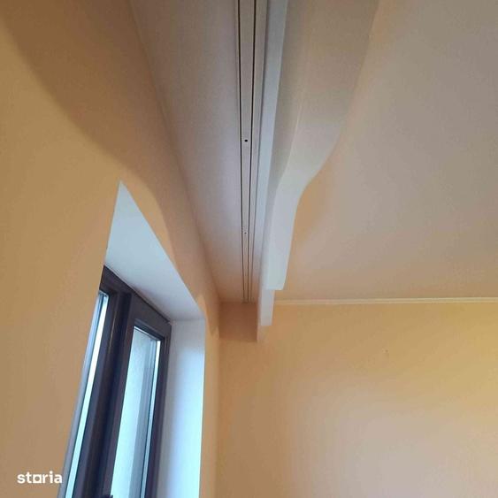 Apartament cu 3 camere decomandat în Exterior Vest