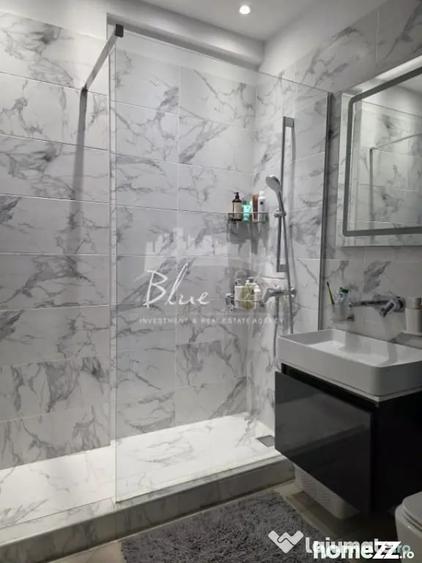 Apartament cu 2 camere decomandat în Delfinariu