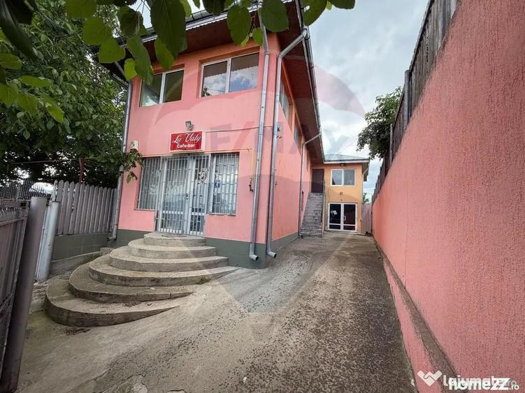 Casă cu 5 camere cu Teren 1513 Mp în Câmpineanca