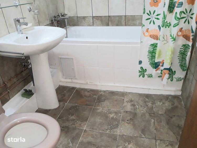 Apartament cu 2 camere semidecomandat în Moșilor