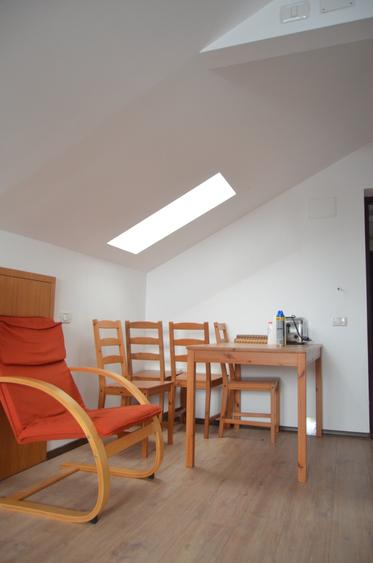 Apartament cu 2 camere decomandat în Bușteni