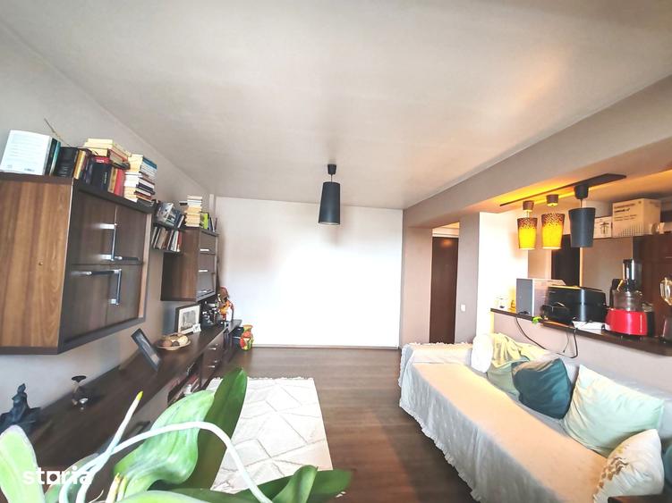 Apartament cu 2 camere decomandat în Central