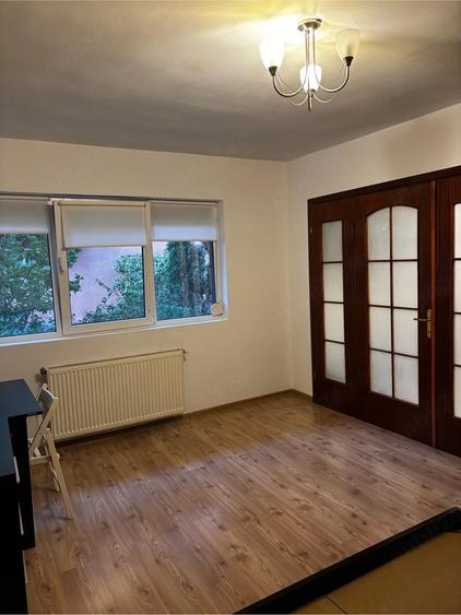 Apartament luminos 2 camere de inchiriat (parcare inclus ) - 2