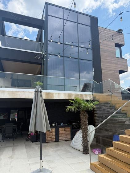 Casă cu 4 camere în Geamăna