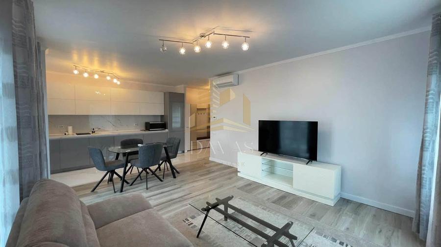 Apartament cu 2 camere semidecomandat, mobilat în Bună Ziua