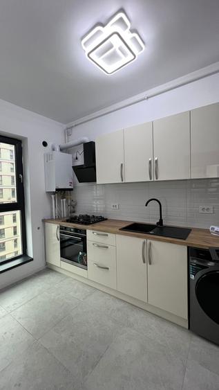 Apartament cu 2 camere semidecomandat, mobilat în Lujerului