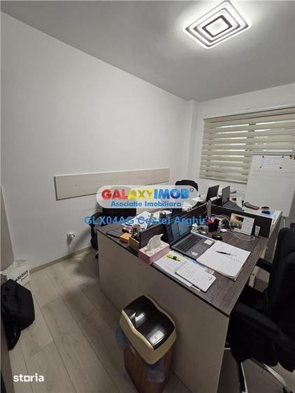 Apartament cu 3 camere în Craiovei