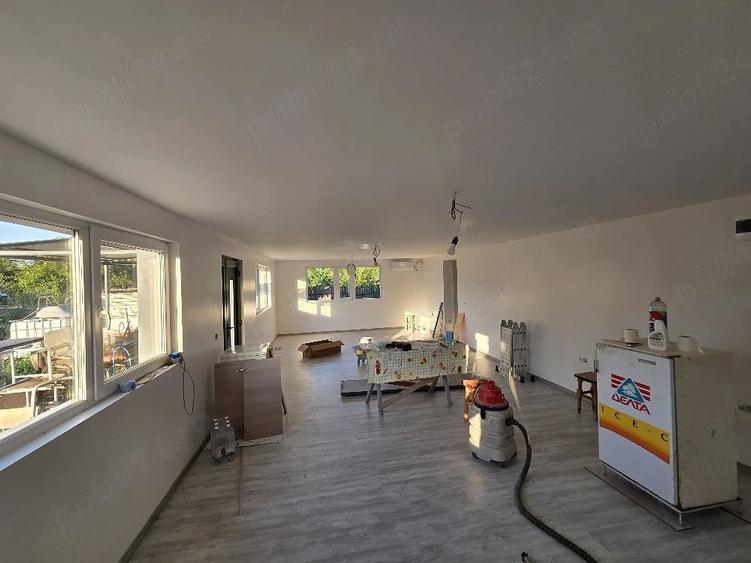 Casă cu Teren 1850 Mp în Mitreni
