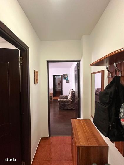 Apartament cu 2 camere semidecomandat în Noua