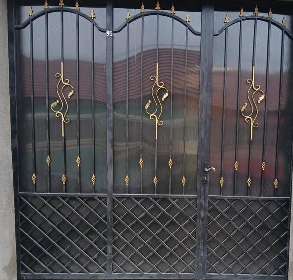 Casă cu 2 camere în Bănia