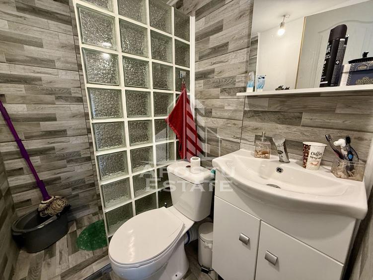 Casă individuală cu 4 camere cu Canalizare în Kuncz