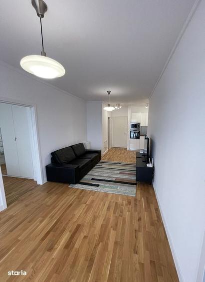 Apartament cu 3 camere în Jiului