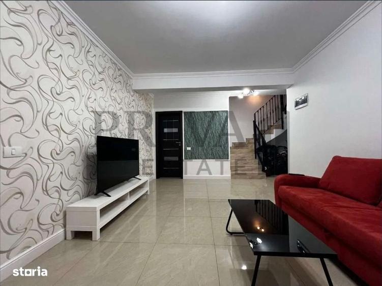 Duplex cu 3 camere cu Canalizare în Giarmata