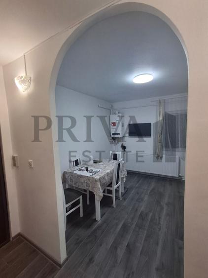 Apartament cu 2 camere semidecomandat, mobilat în Dâmbovița