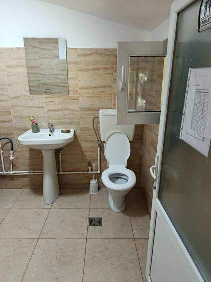 Spațiu comercial, în Central