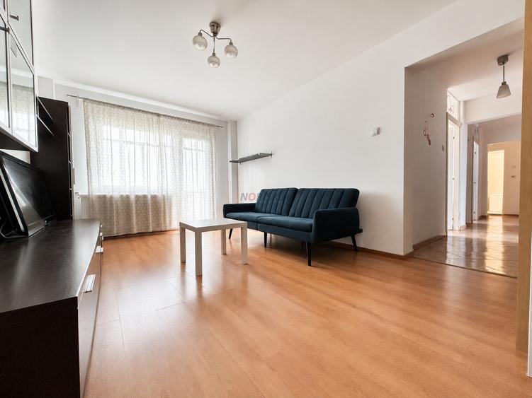 Apartament cu 3 camere decomandat, mobilat în Gorjului