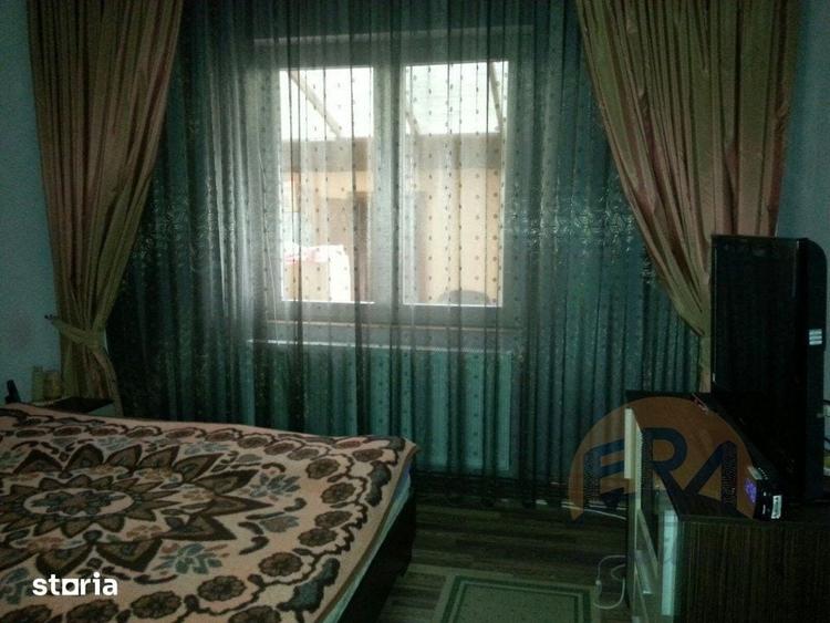 Casă cu 6 camere cu Teren 1500 Mp în Sânmartin