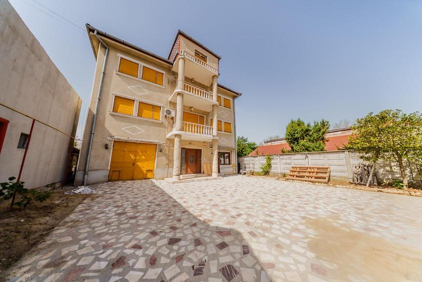 Casă individuală cu 6 camere cu Canalizare în Aradul Nou