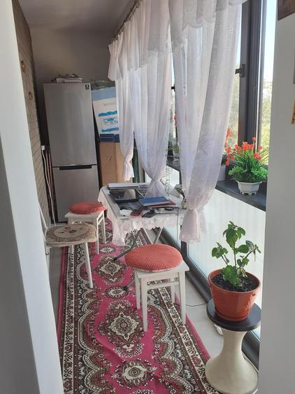 Apartament cu 3 camere semidecomandat, mobilat în Ferdinand