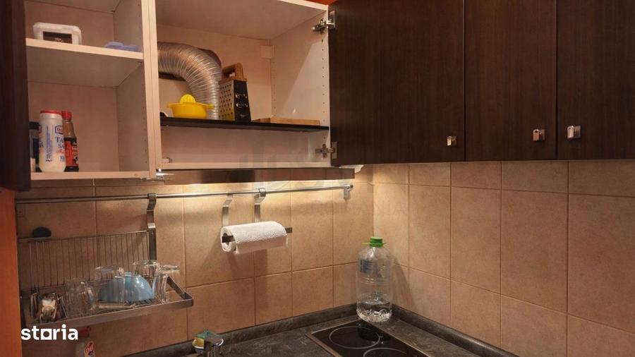 Apartament cu 2 camere, mobilat în Romană