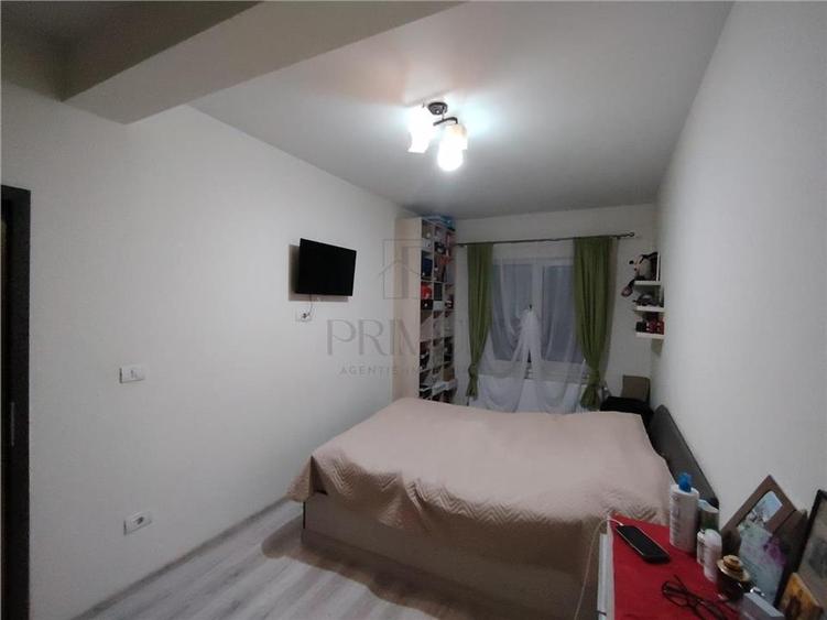 Apartament cu 3 camere semidecomandat, mobilat în Braytim