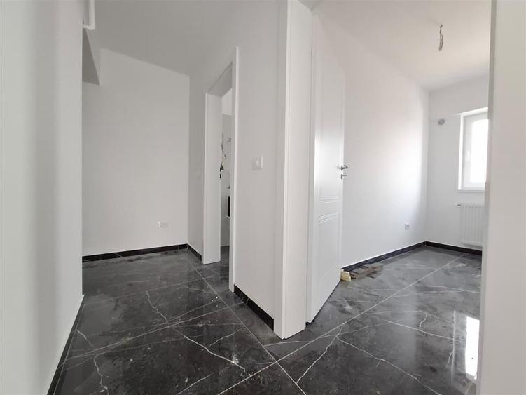 Apartament 1 camera de vanzare in Iasi, Galata, 46.72 mp, baie cu geam, etaj int - 5