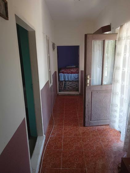 Casă cu 3 camere în Baia