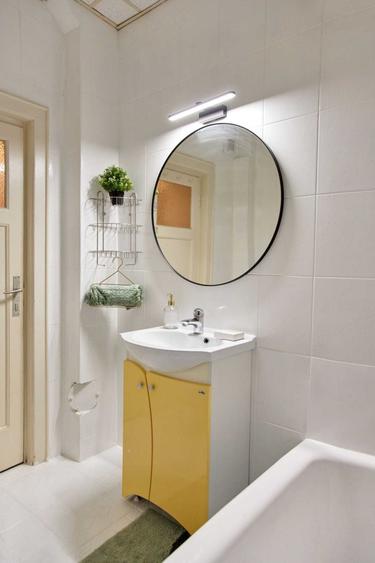 Apartament cu 2 camere semidecomandat în Ultracentral