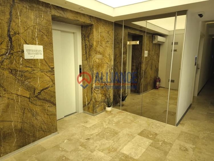 Apartament cu 2 camere semidecomandat în Est